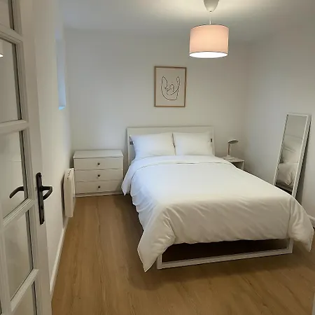 4 Pers Hyper Centre, Au Calme Rouen