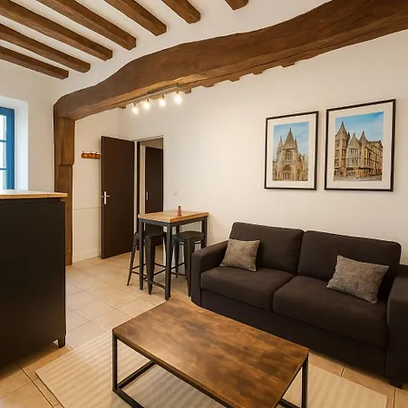 アパート 4 Pers Hyper Centre, Au Calme *