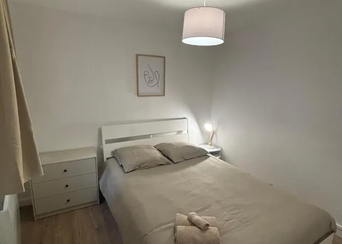 4 Pers Hyper Centre, Au Calme * Rouen